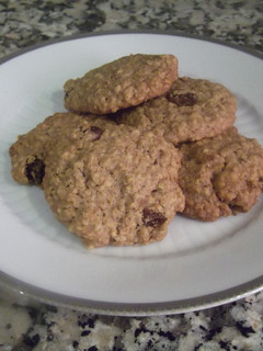Una foto de Galletas de avena con pasas y nueces