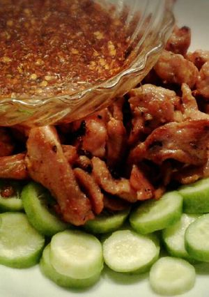 รูปของ หมูทอดแอบเผ็ด