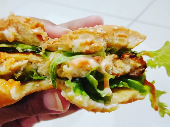 Wajib coba! Resep buat Patty Ayam Burger yang nagih banget