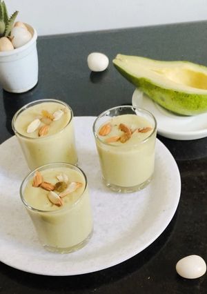 A picture of Avocado smoothie.