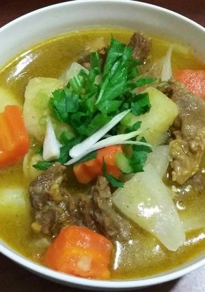 Hình của món Ragu lưỡi bò.