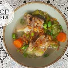 Sop Buntut Sapi রেসিপির প্রধান ছবি