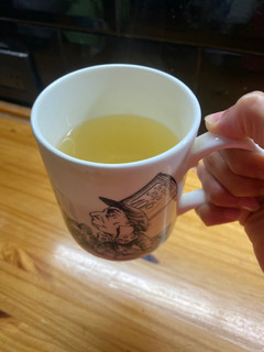 Una foto de Infusión de jengibre, menta y miel 🍯