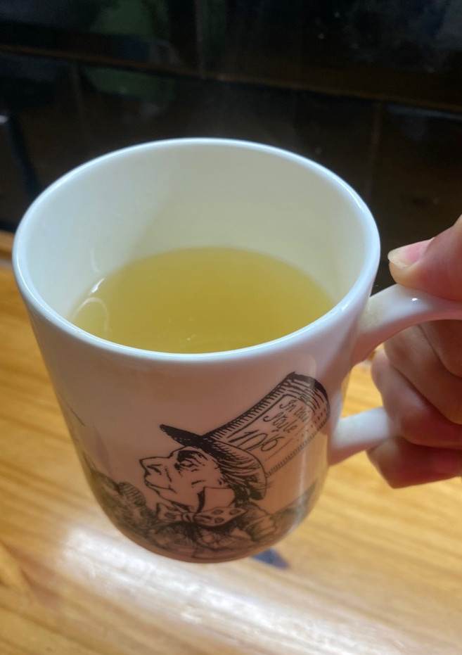 Una foto de Infusión de jengibre, menta y miel 🍯