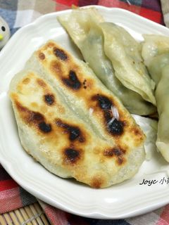 A picture of Handmade Pan-Fried Dumplings (Guotie).