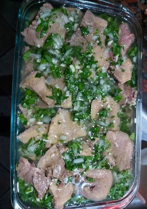 Una foto de Lengua a la vinagreta