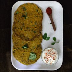A picture of Oats Masala Bhakhri (Gluten-free).