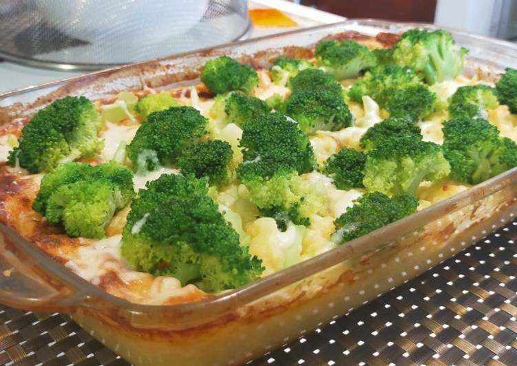 Baked potato broccoli and cheese