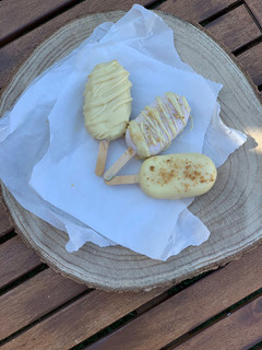 Una foto de Mini helados de tarta de queso