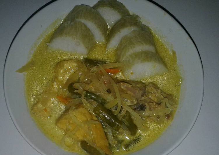 Lontong sayur