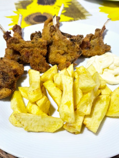 Una foto de Chuletillas de cordero a la provenzal