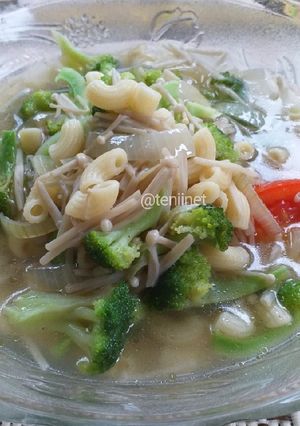 Foto resep Sup Makaroni dengan Jamur dan Brokoli