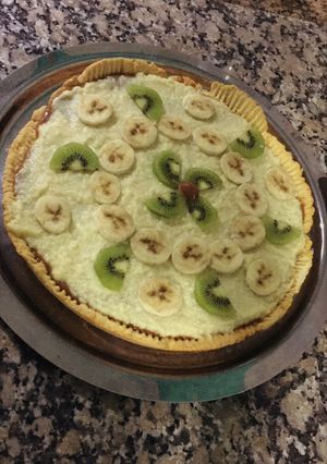Una foto de Tarta de crema pastelera y fruta