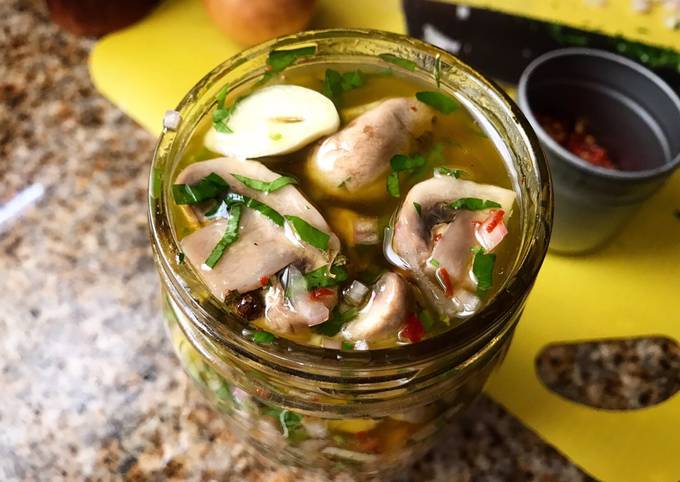 Recipe of Homemade Marinated Mushrooms