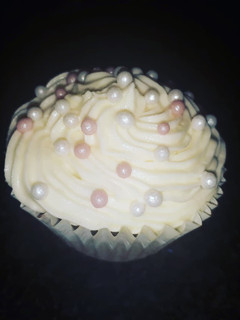 A picture of Buttercream Frosting.