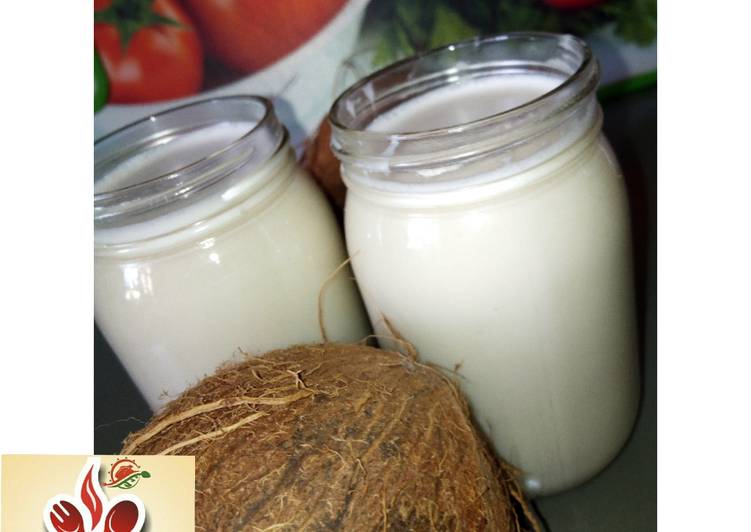 Step-by-Step Guide to Make Homemade Coconut juice