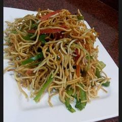 Crisp noodle salad A picture of Crisp noodle salad.