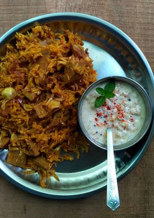 A picture of Kathal pulao.