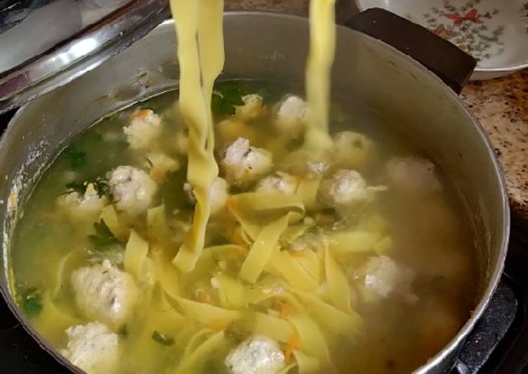 Easiest Way to Prepare Homemade Baba Soup with turkey meatballs