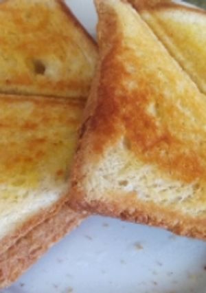 A picture of Toast bread.