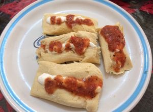 Una foto de Tamales de elote, de sal