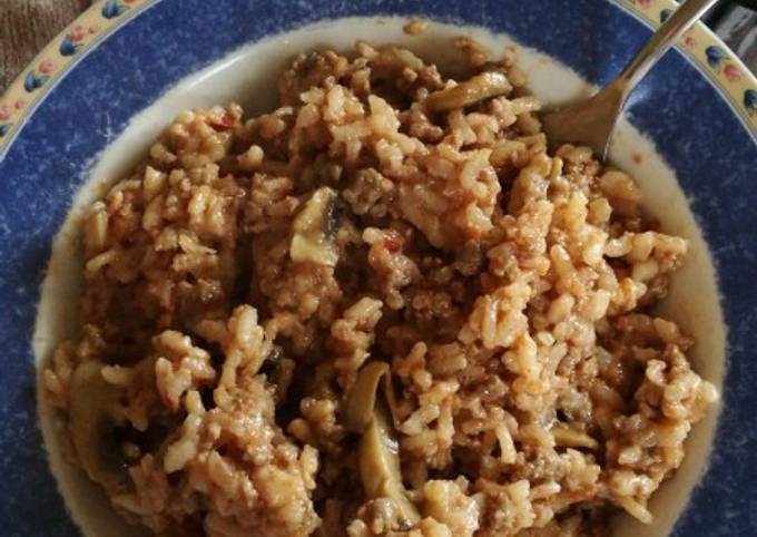 Come a Preparare Premiato Risotto funghi e sugo