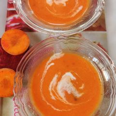 A picture of Creamy soup.