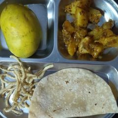 A picture of Jeera Aloo / cumin potato.