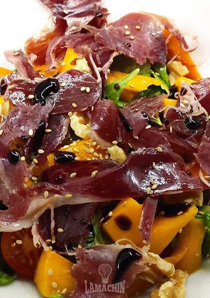Foto principal de Ensalada de mango y jamón ibérico