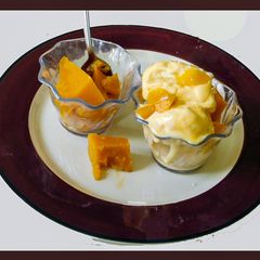 A picture of Mango ice cream, Mango jelly.