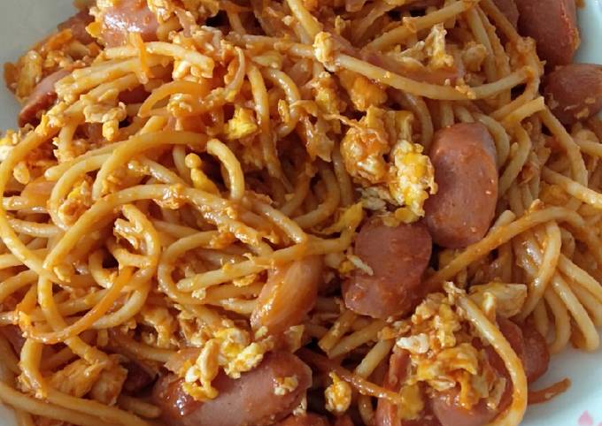 Spaghetti with roasted sesame