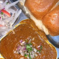 A picture of Pav bhaji.