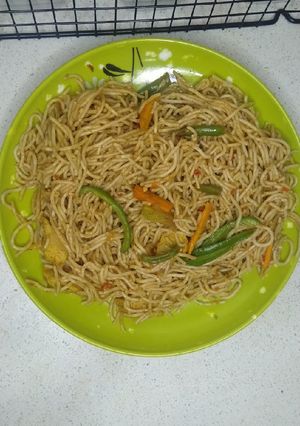 A picture of Spaghetti stirfry.
