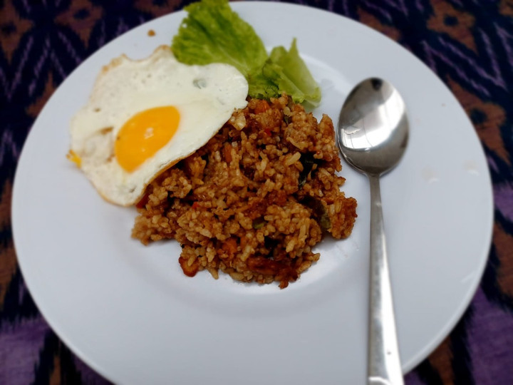 Bagaimana Menyiapkan Nasi Goreng Sate, Menggugah Selera
