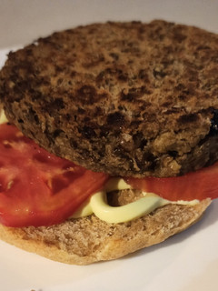 Una foto de Hamburguesas de lentejas para sándwich