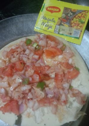 पिज़्ज़ा (pizza recipe in Hindi) रेसिपी मुख्य फोटो