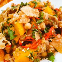 A picture of Chana Papri chat.