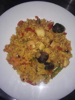 Una foto de Arroz de mariscos mixtos