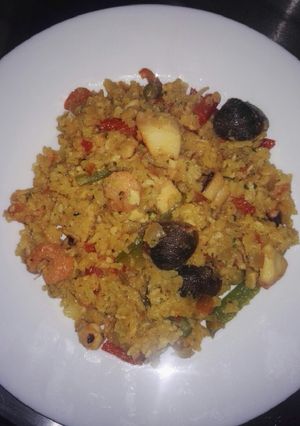 Una foto de Arroz de mariscos mixtos