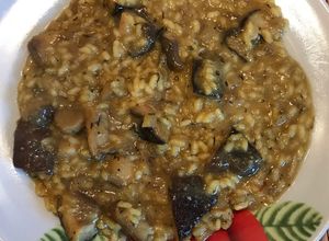 Una foto de Arroz meloso con setas y foie