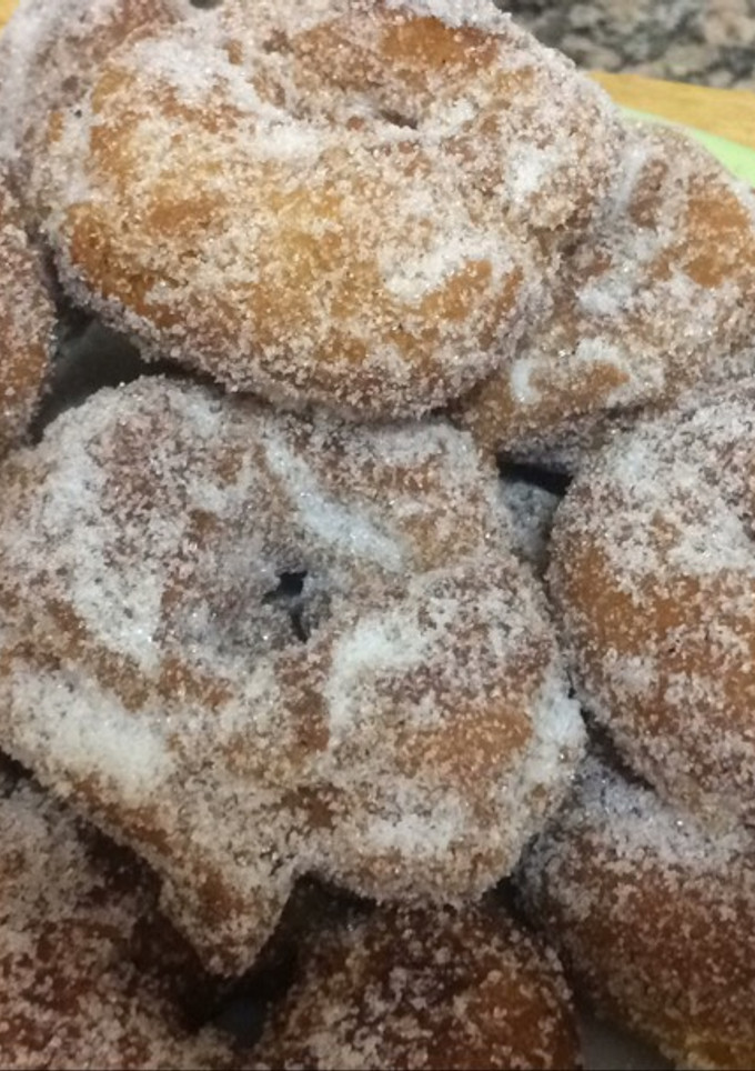 Una foto de Rosquillas de nata y limón