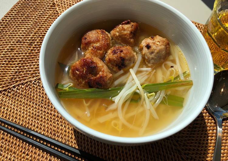 Recipe of Quick Meat dumpling pho with great aroma of lemongrass