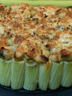 Una foto de Tarta de macarrones y pollo tex mex