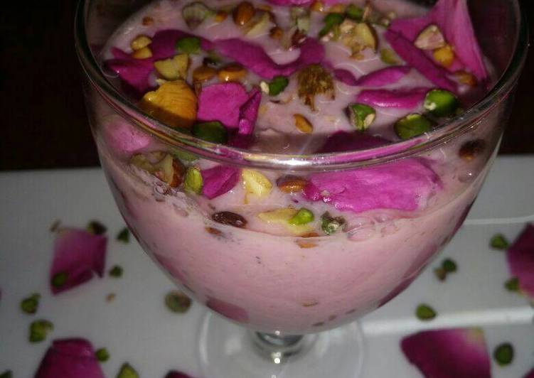 Recipe: Appetizing Chilled rose kheer