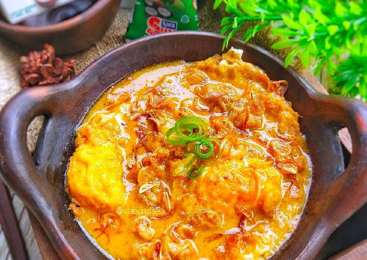 Resep Telur Ceplok Kuah Santan Pedas Ebi | Cara Bikin Telur Ceplok Kuah Santan Pedas Ebi Yang Enak Dan Mudah
