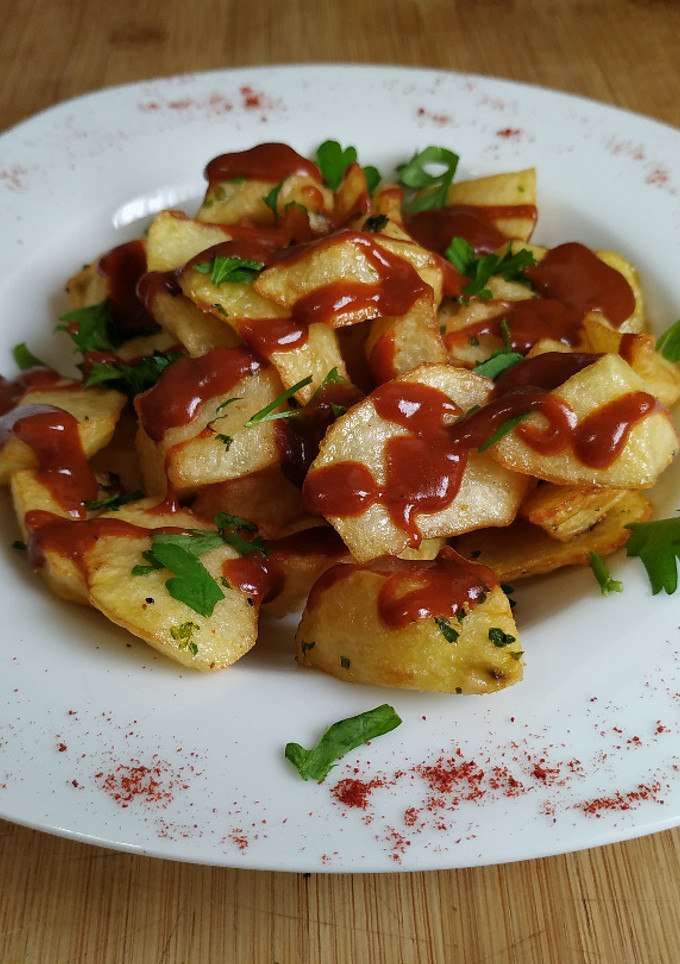 Una foto de Patatas Bravas