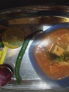 मटर पनीर सब्जी(matar paneer recipe in hindi) रेसिपी मुख्य फोटो