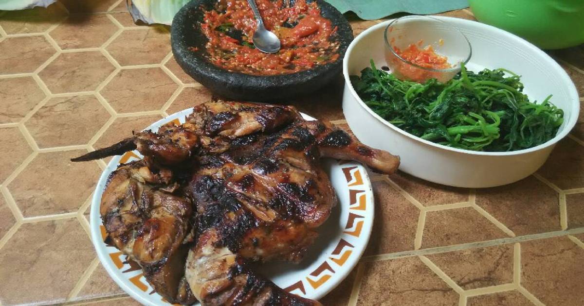 Resep Ayam Bakar MANTAP! oleh Tia Yulistiani - Cookpad