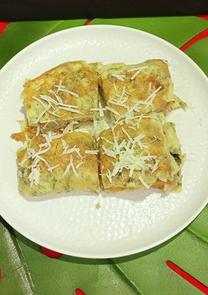 A picture of Omlette Bread.