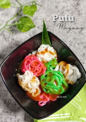 Foto resep Putu Mayang
